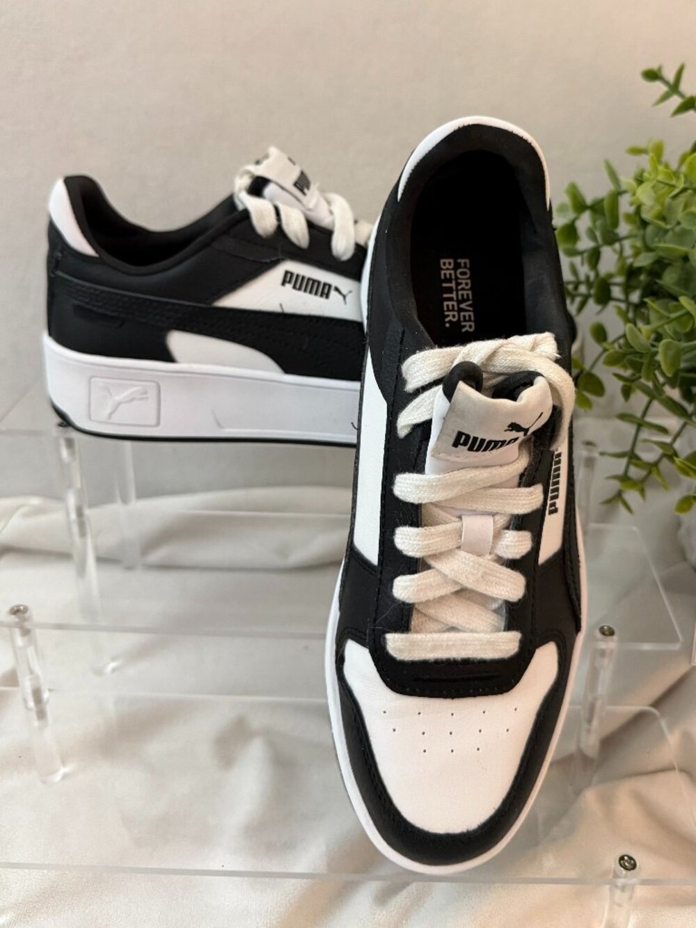 PUMA Carina Street Black White Leather Platform Sneakers Size 7